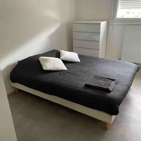 Renove Et Douillet * Nancy